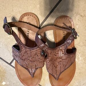 Lucky Brand Womens Brown Sandals